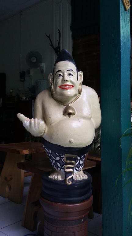 Pendopo Andari Homestay Jogyakarta Zewnętrze zdjęcie