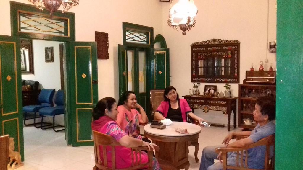 Pendopo Andari Homestay Jogyakarta Zewnętrze zdjęcie