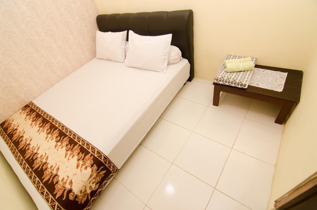 Pendopo Andari Homestay Jogyakarta Zewnętrze zdjęcie