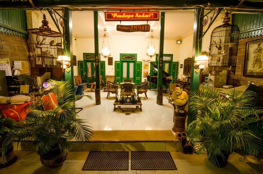 Pendopo Andari Homestay Jogyakarta Zewnętrze zdjęcie