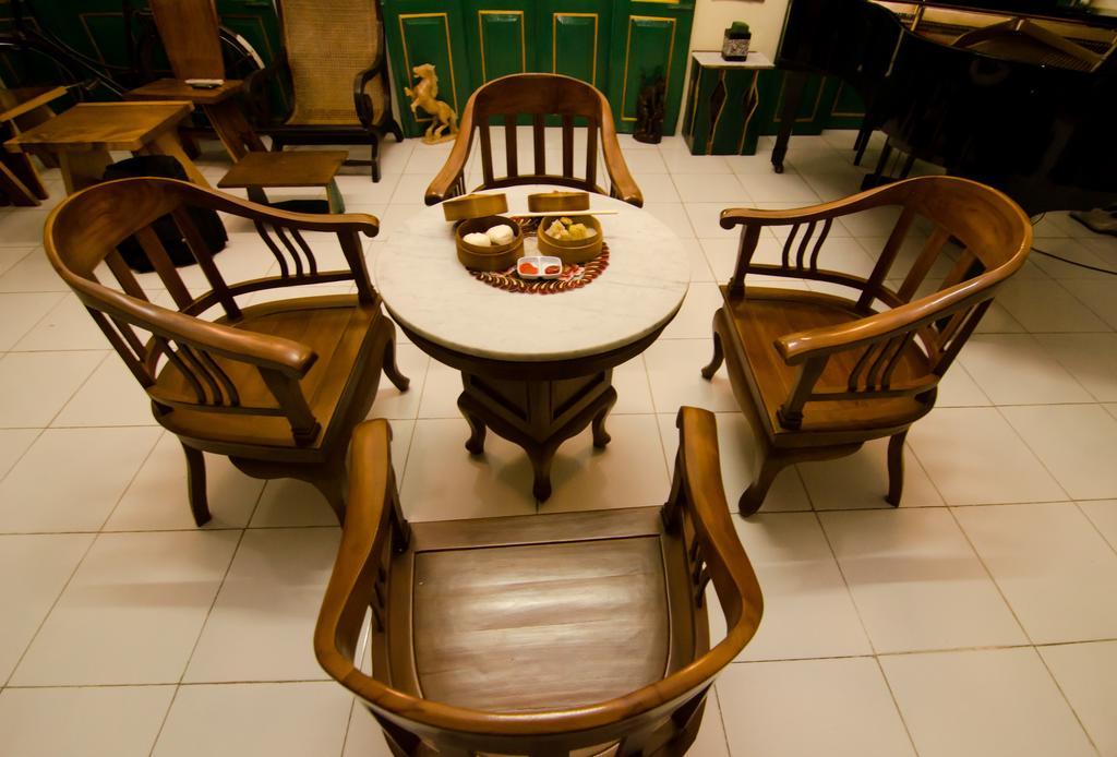 Pendopo Andari Homestay Jogyakarta Zewnętrze zdjęcie
