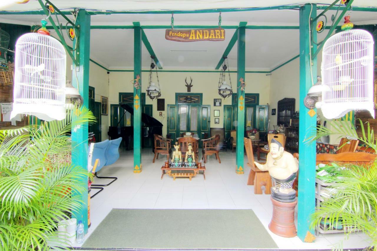 Pendopo Andari Homestay Jogyakarta Zewnętrze zdjęcie